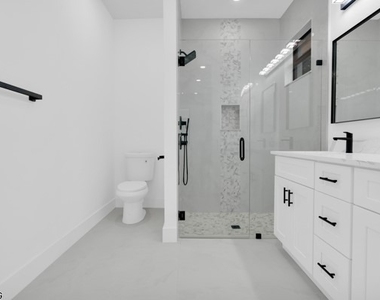 3003 52nd Street W - Photo Thumbnail 19