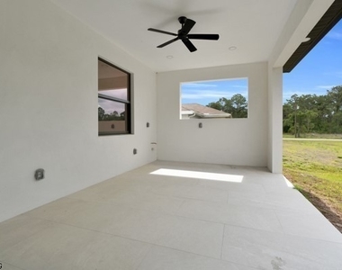 3003 52nd Street W - Photo Thumbnail 24