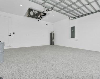 3005 52nd Street W - Photo Thumbnail 24