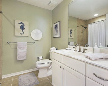 5781 Cape Harbour Drive - Photo Thumbnail 15