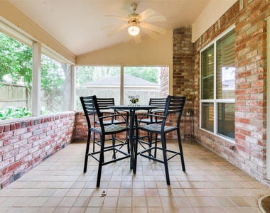 1703 Stemply Court - Photo Thumbnail 37