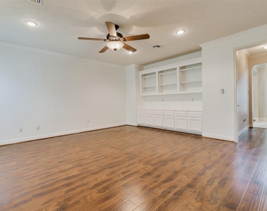 1703 Stemply Court - Photo Thumbnail 6