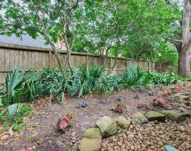 1703 Stemply Court - Photo Thumbnail 44