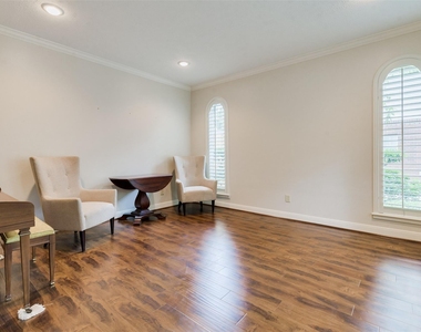1703 Stemply Court - Photo Thumbnail 18