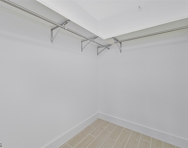 13521 Eagle Ridge Drive - Photo Thumbnail 4