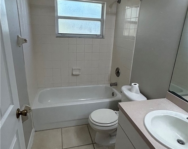 10738 Cocoatree Court - Photo Thumbnail 8