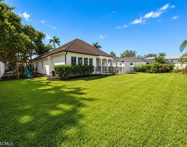 10020 Magnolia Pointe - Photo Thumbnail 30