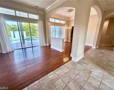 10020 Magnolia Pointe - Photo Thumbnail 7