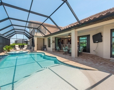 1614 Nw 43rd Avenue - Photo Thumbnail 24