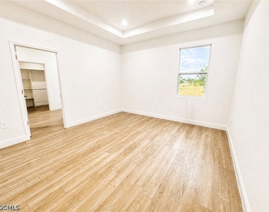 9011 Penny Circle - Photo Thumbnail 7