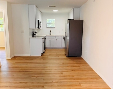 4931 Vincennes Court - Photo Thumbnail 6