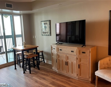 2797 1st Street - Photo Thumbnail 37