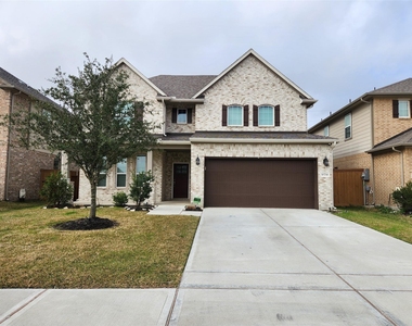 10714 Cliffs View Dr Drive - Photo Thumbnail 1