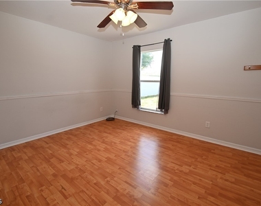 136 Se 19th Lane - Photo Thumbnail 15