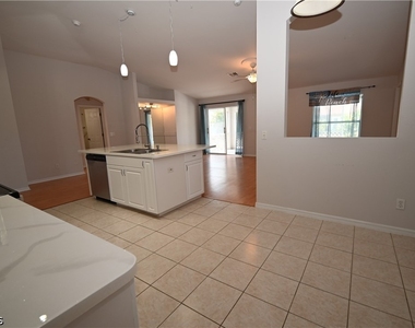 136 Se 19th Lane - Photo Thumbnail 6
