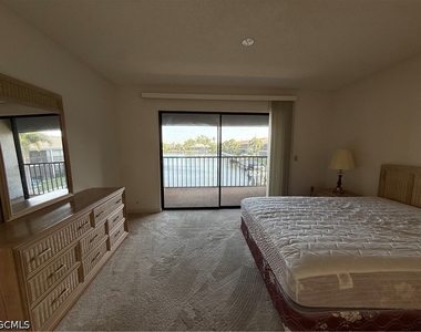 123 Sw 47th Terrace - Photo Thumbnail 32