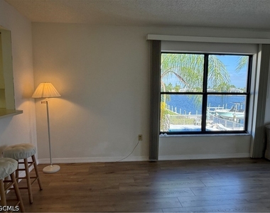 123 Sw 47th Terrace - Photo Thumbnail 17
