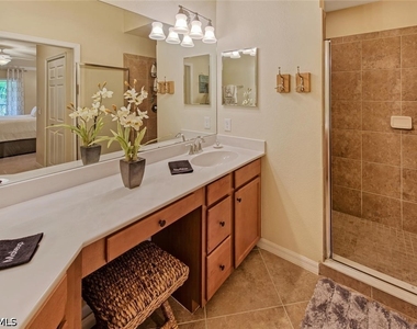 9513 Avellino Way - Photo Thumbnail 16