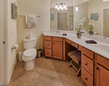 9513 Avellino Way - Photo Thumbnail 15