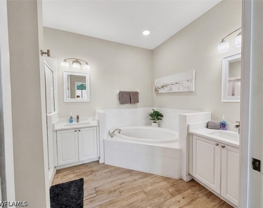 7895 Mahogany Run Lane - Photo Thumbnail 15