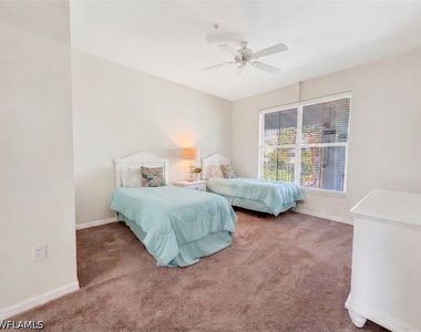 7895 Mahogany Run Lane - Photo Thumbnail 17