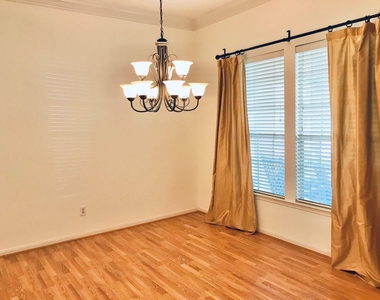 9311 Cantata Court - Photo Thumbnail 5