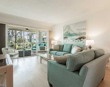1022 Manatee Road - Photo Thumbnail 26