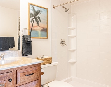 1022 Manatee Road - Photo Thumbnail 31