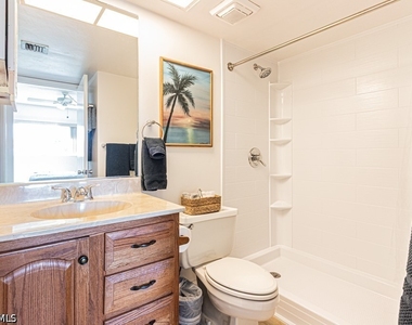 1022 Manatee Road - Photo Thumbnail 30