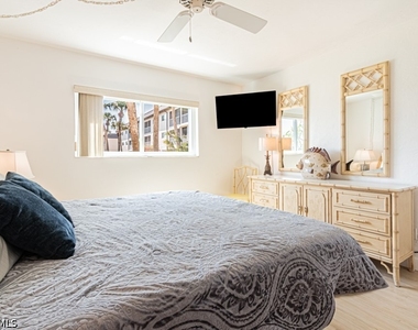 1022 Manatee Road - Photo Thumbnail 37