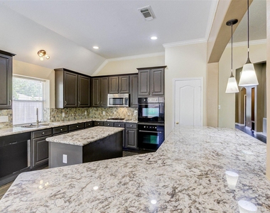 14407 Jessica Falls Circle - Photo Thumbnail 10