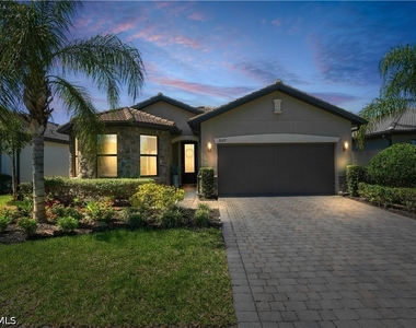 2077 Hamlin Street - Photo Thumbnail 1