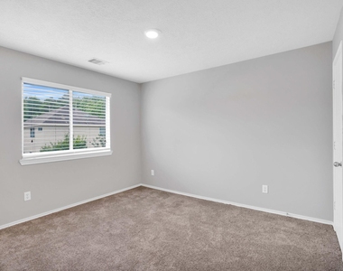 7215 Cool Springs Court - Photo Thumbnail 19