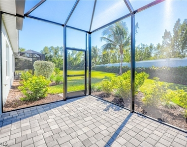 2373 Ariane Drive - Photo Thumbnail 20