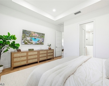 9033 Calypso Court - Photo Thumbnail 14