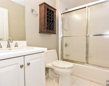 15 Sherbrooke - Photo Thumbnail 28