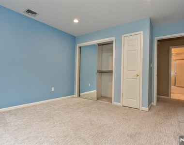 15 Sherbrooke - Photo Thumbnail 27