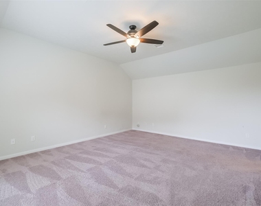 6811 Gonzales Point - Photo Thumbnail 27