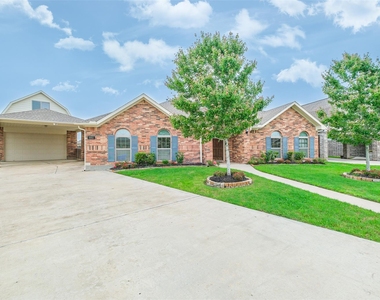 6811 Gonzales Point - Photo Thumbnail 1