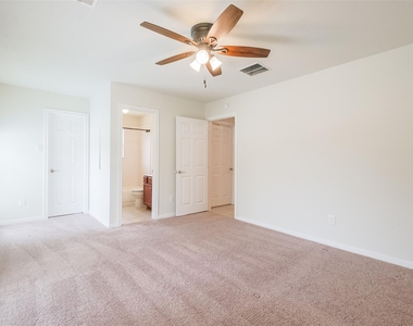 6811 Gonzales Point - Photo Thumbnail 21