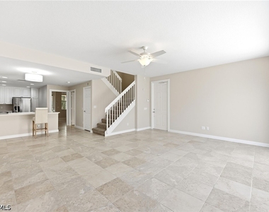 7821 Veronawalk Boulevard - Photo Thumbnail 4