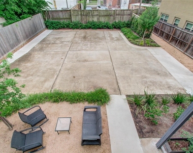 2816 Wichita Street - Photo Thumbnail 9