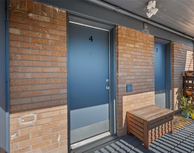 2816 Wichita Street - Photo Thumbnail 7