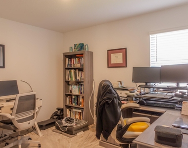 5108 Marcasca Drive - Photo Thumbnail 11