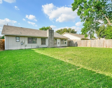 5635 Greenhill Forest Drive - Photo Thumbnail 19