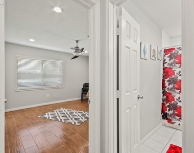 5302 Treaschwig Road - Photo Thumbnail 46