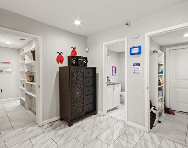 5302 Treaschwig Road - Photo Thumbnail 38