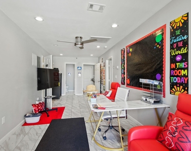 5302 Treaschwig Road - Photo Thumbnail 25