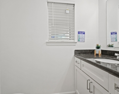 5302 Treaschwig Road - Photo Thumbnail 23