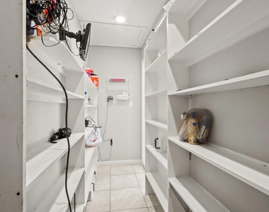 5302 Treaschwig Road - Photo Thumbnail 40